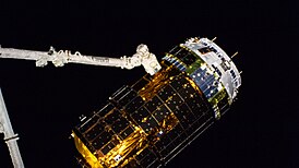 HTV-9 fångad av Canadarm2 manipulator