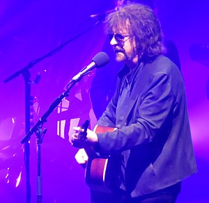 Jeff Lynne: Kariéra, Osobní život, Poznámky