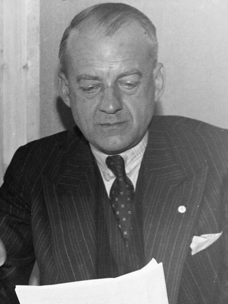 File:Jo Meynen (1945).jpg