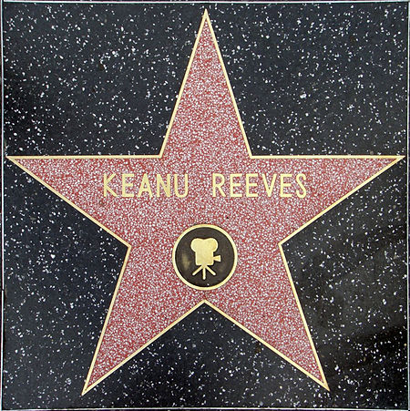 Fail:Keanu_Reeves_Star.jpg