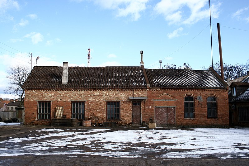 File:Kuldīgas Adatu fabrika “Meteors” (1860) - panoramio - Laima Gūtmane (simka… (1).jpg