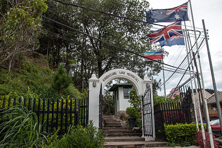 Fail:Kundasang_Sabah_WarMemorial-01.jpg