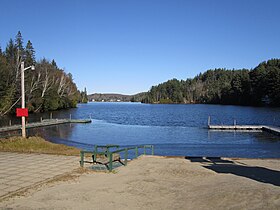 Imagine ilustrativă a articolului Lac Long (Quebec)