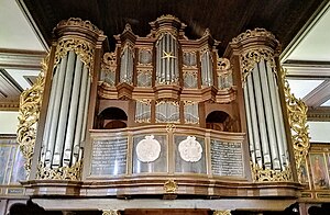 Langenhorn, St.-Laurentius-Kirche, Orgel (11).jpg