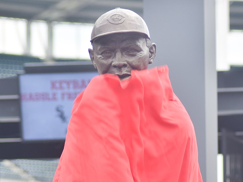 File:Larry Doby Statue Ceremony (19825888938).jpg - Wikipedia