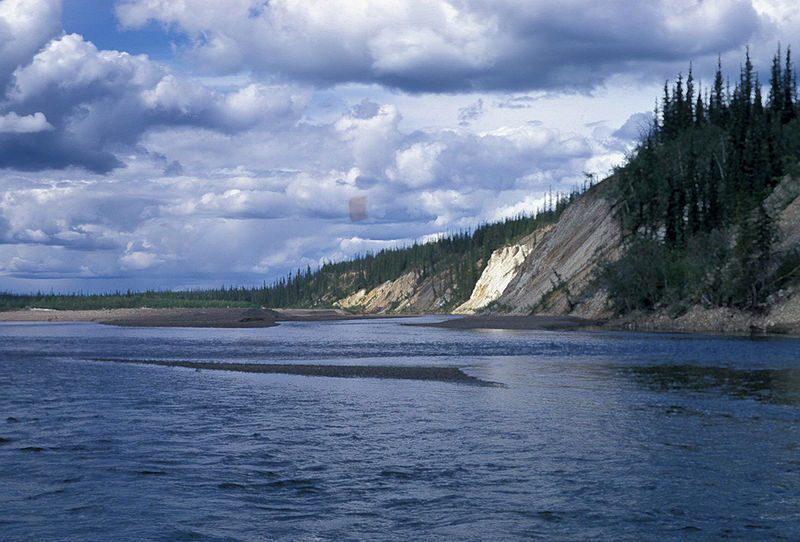 File:Lower Coleen River.jpg