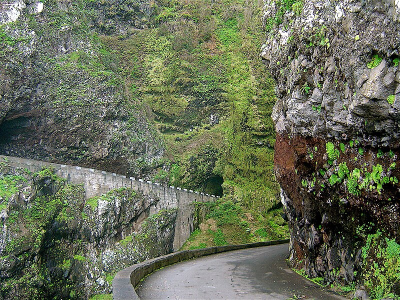 File:Madeira Nordküste 2.JPG