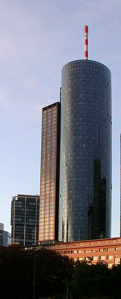 File:Maintower, Frankfurt, Twilight.jpg