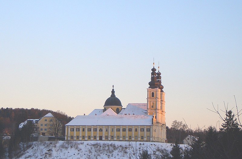 File:MariatrosterKirche.jpg