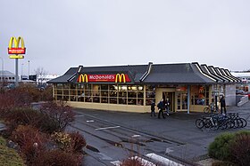 Een McDonald's in IJsland, die in 2009 uit de keten gestapt is