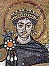 Justinien représenté sur une mosaïque à Ravenne