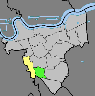 Middle Park (green) within the ward of Middle Park and Sutcliffe (yellow) in the Royal Borough of Greenwich (light grey) Middle Park location.PNG