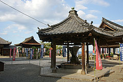 Mii-dera's temizuya
