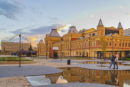 Нижний новгород 41. Нижегородская ярмарка. Здание Нижегородской ярмарки. Ярмарка Нижний Новгород. Нижегородская ярмарка территория.