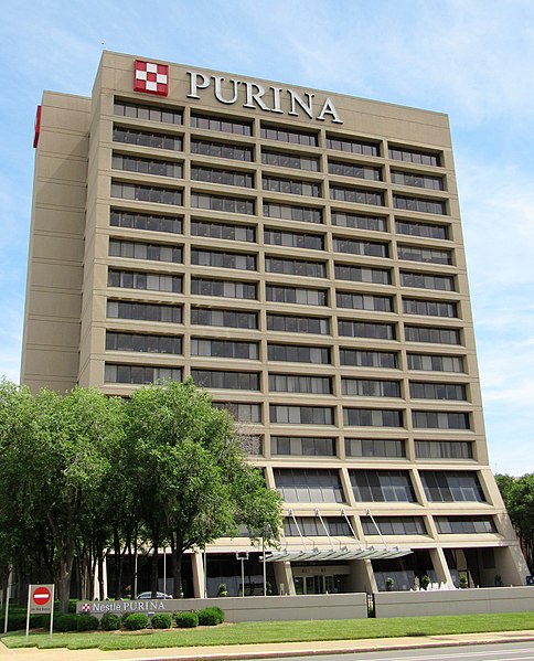 File:Nestlé Purina PetCare Headquarters - St. Louis.jpg