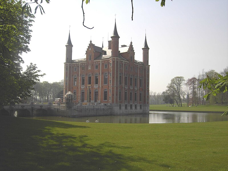 File:Olsene - kasteel - Zulte - België.jpg