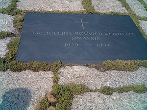 Jacqueline Kennedy Onassis: Céadbhean na Stát Aontaithe (1961–1963)