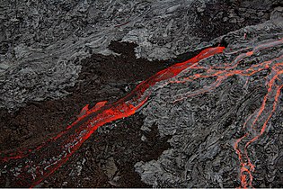 Pāhoehoe and Aa flows