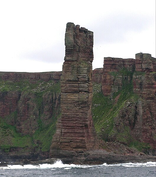 File:P8160178 Old Man of Hoy (RLH).jpg