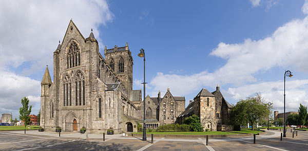 Paisley Abbey from the west