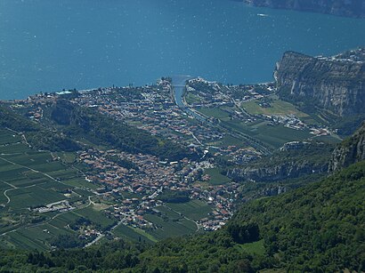 Come arrivare a Torbole sul Garda con i mezzi pubblici - Informazioni sul luogo