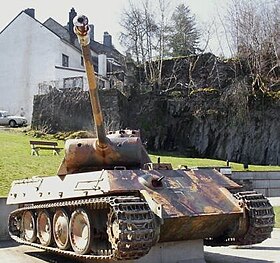 Le turbomoteur GT 101 et ses dérivés auraient dû équiper les chars Panther et leurs descendants, mais la fin de la guerre stoppa leur développement.