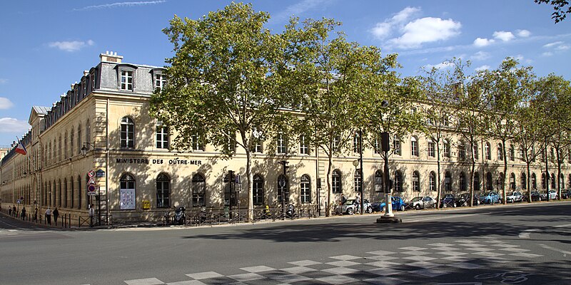 File:Paris hotel de montmorin bd des invalides rue oudinot.jpg