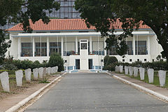 Parliament House (State House) - Parlement van Ghana.jpg