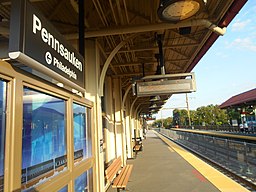 Pennsauken Transit Center - commuter platform