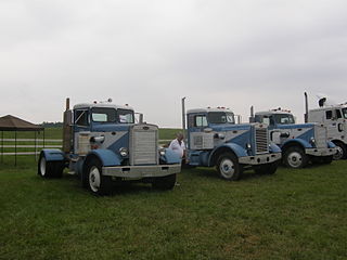 <span class="mw-page-title-main">Peterbilt 281</span> Motor vehicle