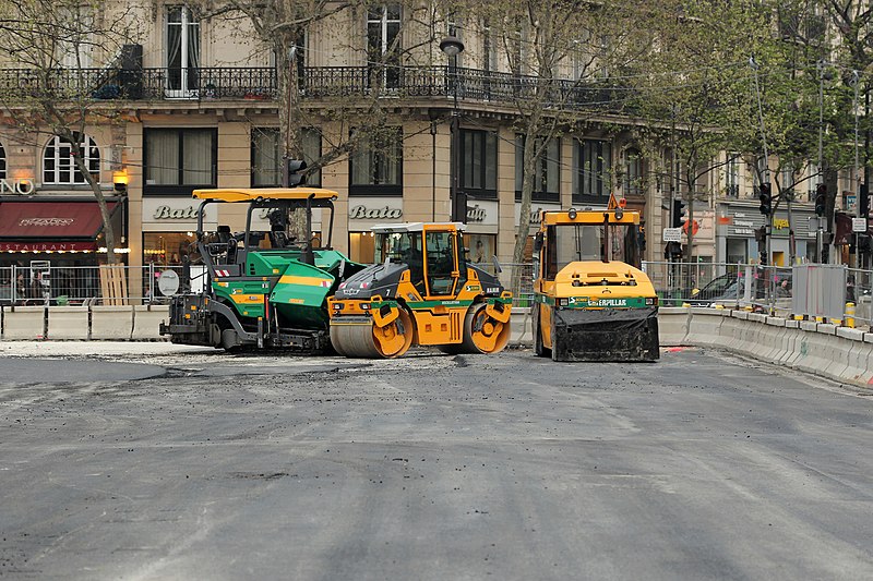 File:Place de la République (Paris), réaménagement, 2012-04-05 28.jpg