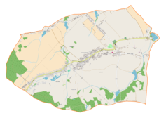 Mapa konturowa gminy Polanka Wielka, blisko centrum na prawo znajduje się punkt z opisem „Kościół św. Mikołaja w Polance Wielkiej”