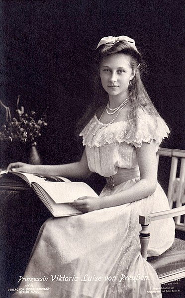 File:Princess Victoria Louise of Prussia in 1908.jpg