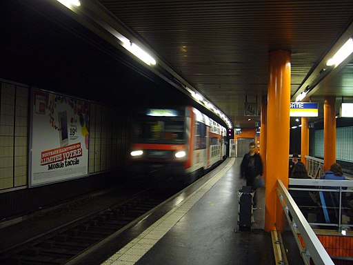 RER C - Gare des Invalides (9)