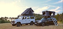 Tenda de telhado TENTERAX em um Land Rover Defender 110 LXV e Mini Countryman