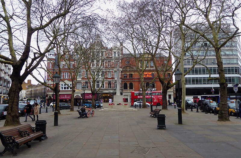 File:Sloane Square in Winter.jpg
