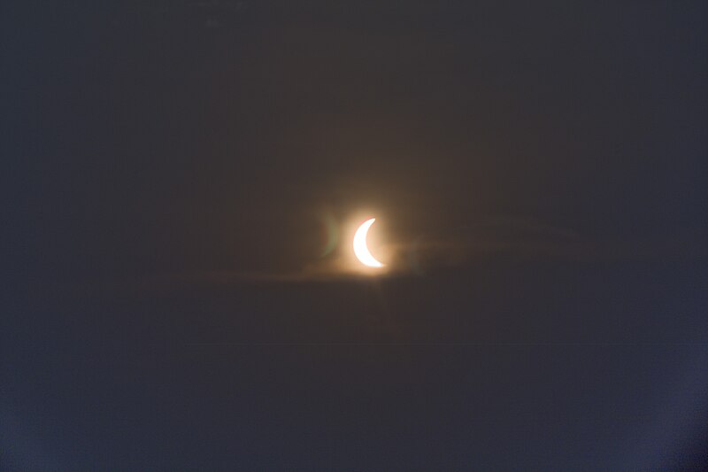 File:Solar Eclipse New Delhi ICGEB.jpg