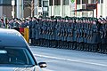 Deutsch: Großes Ehrengeleit durch das Wachbataillon der Bundeswehr auf der Ludwig-Erhard-Straße in Hamburg-Neustadt im Rahmen des Staatsakts für Helmut Schmidt.