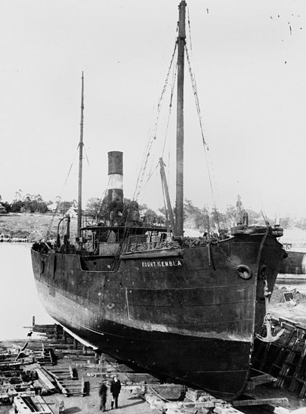 File:StateLibQld 1 161907 Mount Kembla (ship).jpg