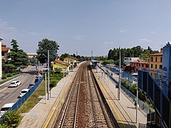 Stazione di Bologna Borgo Panigale 2018-08-25 1.jpg