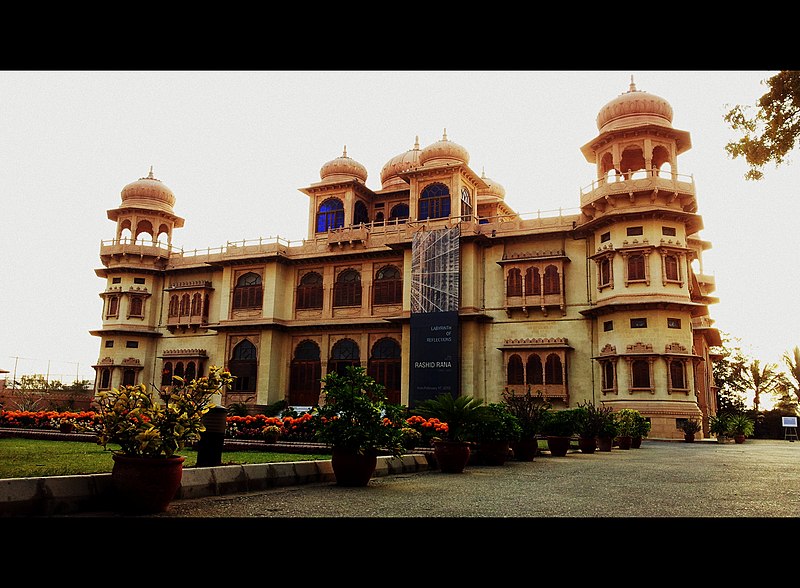 File:The Aesthethic Architecture of Karachi - Mohatta Palace, Karachi.jpg