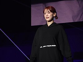 TGS2023×AZUL BY MOUSSY Fashion Showでの福岡みなみ｜福岡みなみのプロフィール写真のオリジナル