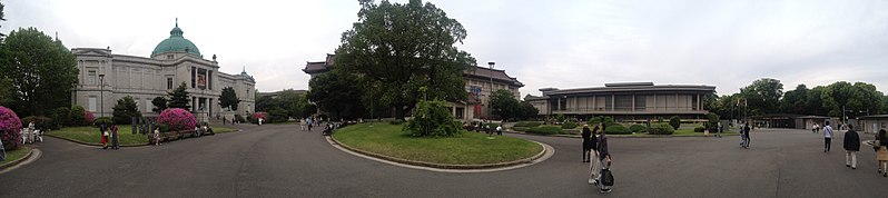 File:Tokyo National Museum - panorama - 2018 4 30.jpg