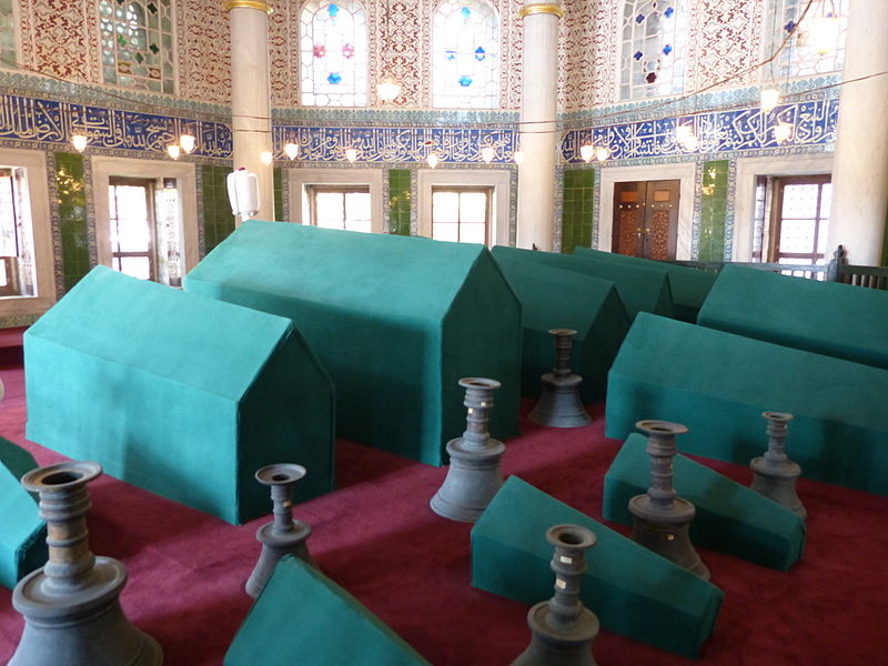 File:Tomb of Sultan Mehmed III - 09.JPG