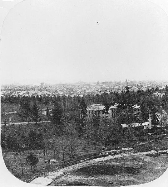 File:Toronto from the tower of Toronto University.jpg