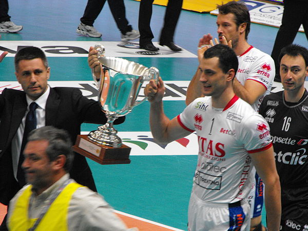 During the match Trentino Volley-PGE Skra Bełchatów, winner gold medalist FIVB Club World Championship 2009