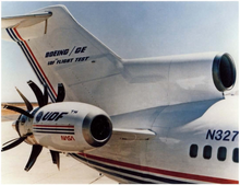 The GE36 UDF demonstrator installed on the Boeing 727 testbed in 1986. UDF-Boeing-727-ground.png