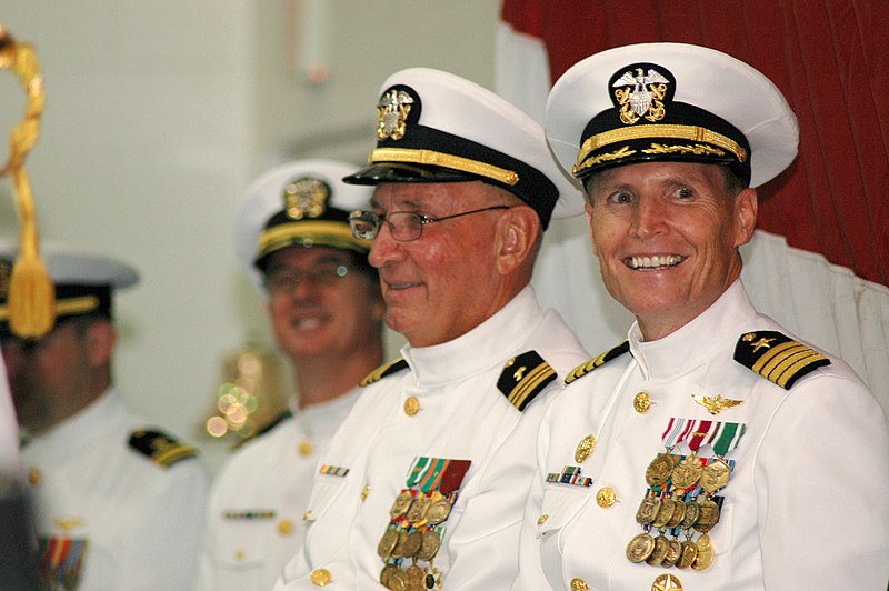 File:US Navy 060621-N-9458H-002 Naval Air Station Joint Reserve Base, New Orleans Capt. A.J. Rizzo prepares to turn over command to Capt. Jay Adelmann.jpg