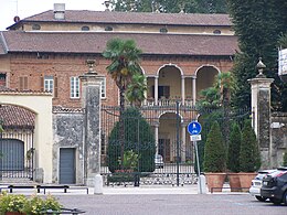 VillaManzoliCorbetta.jpg