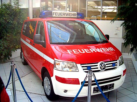 ไฟล์:Volkswagen_T5_Feuerwehr.jpg